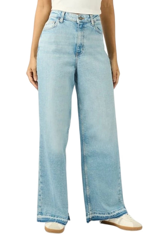 W5BA2Z D5RA4 JEANS GUESS